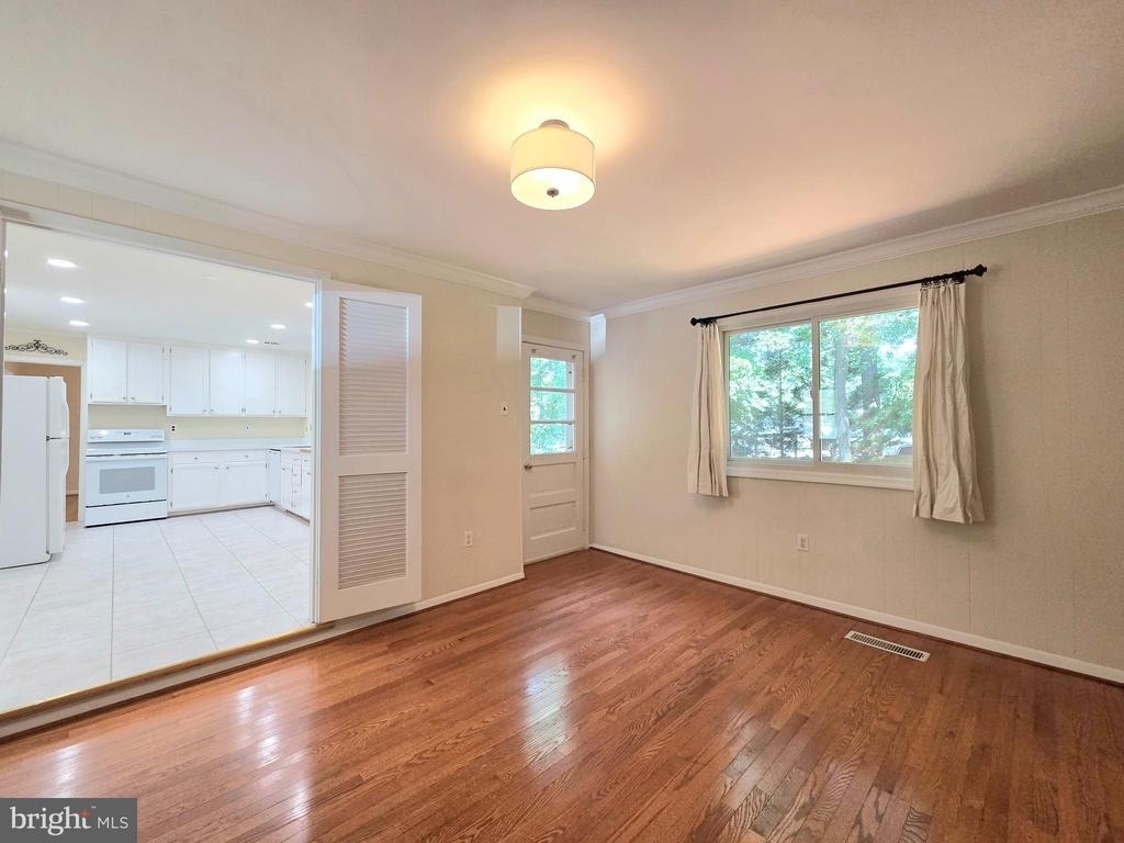 111 Tamarisk Court - Photo 18