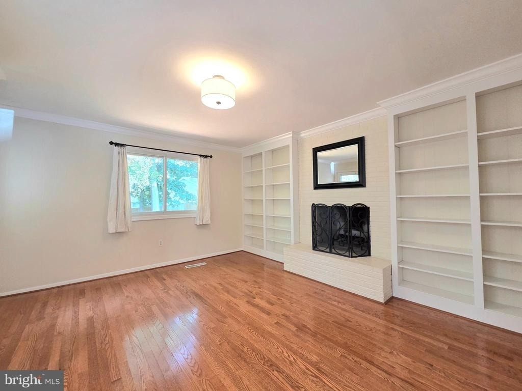 111 Tamarisk Court - Photo 15