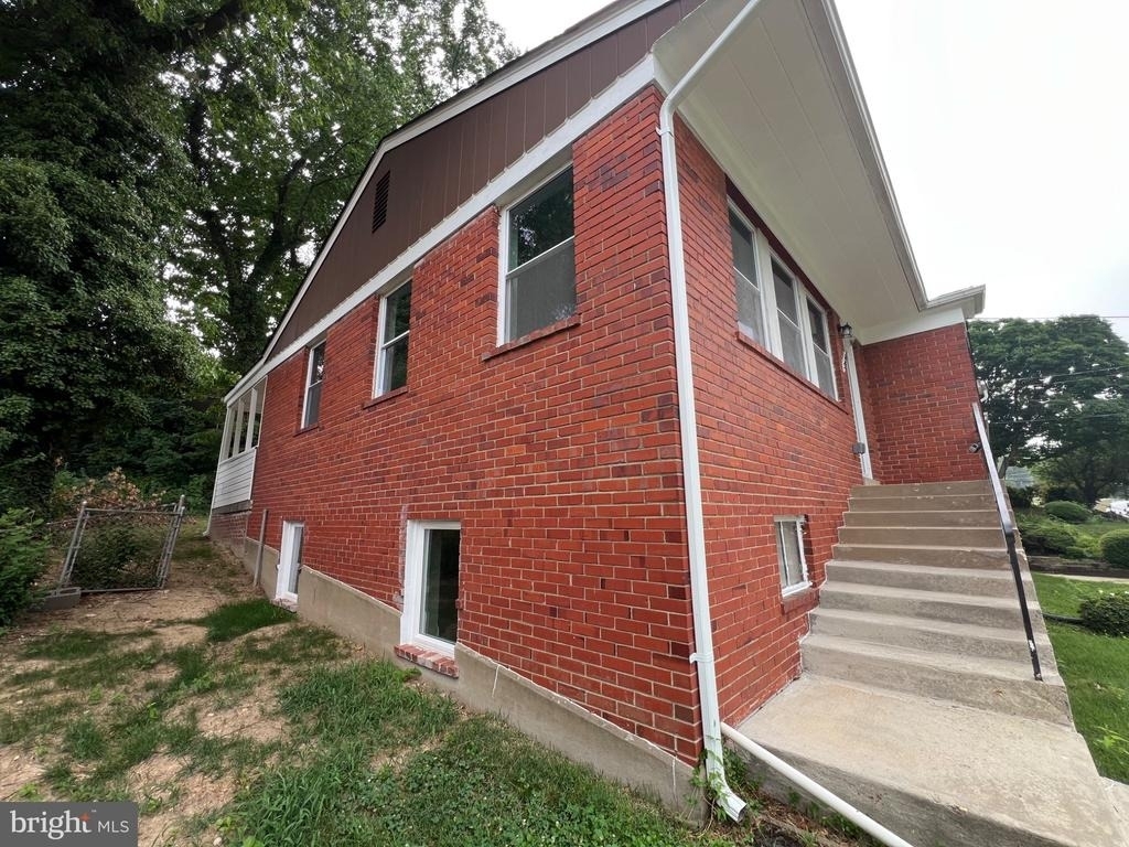 3420 25th Avenue - Photo 10