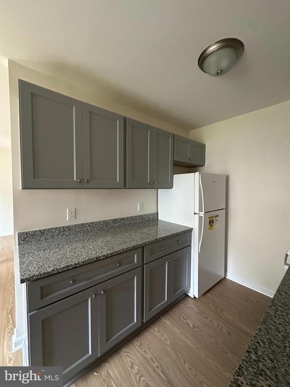 5402 85th Avenue - Photo 5
