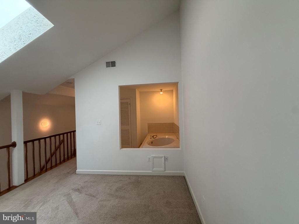 5911 Barbados Place - Photo 28
