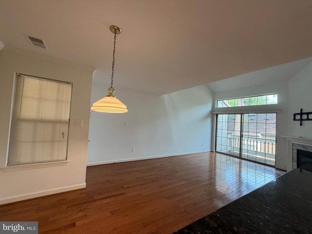 5911 Barbados Place - Photo 10