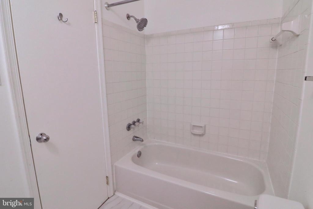 13 Pickering Court - Photo 21