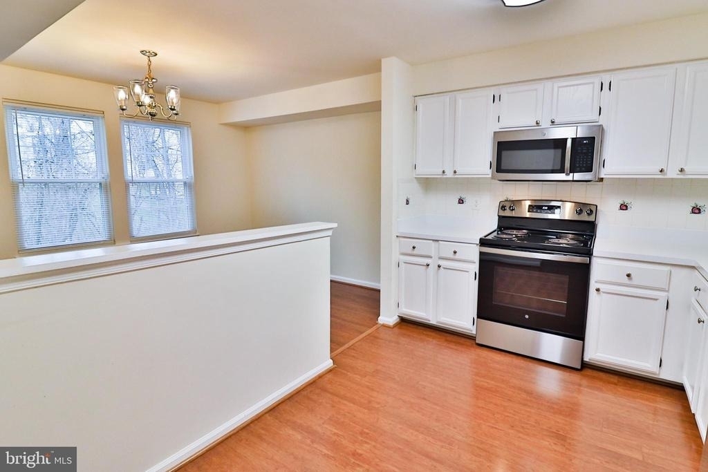 13 Pickering Court - Photo 11