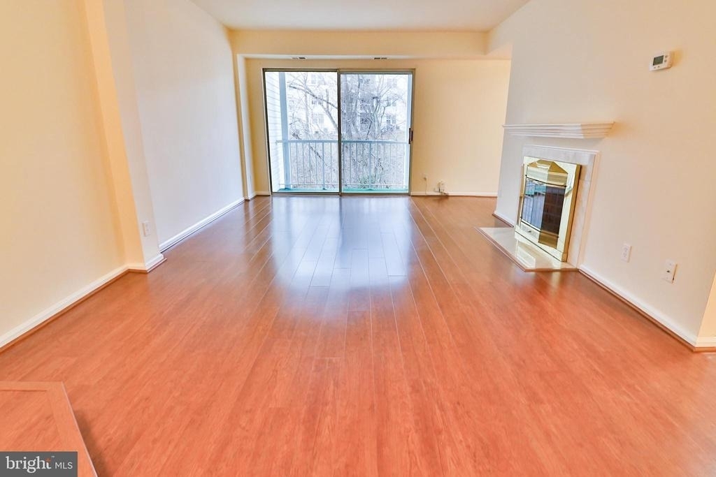 13 Pickering Court - Photo 2