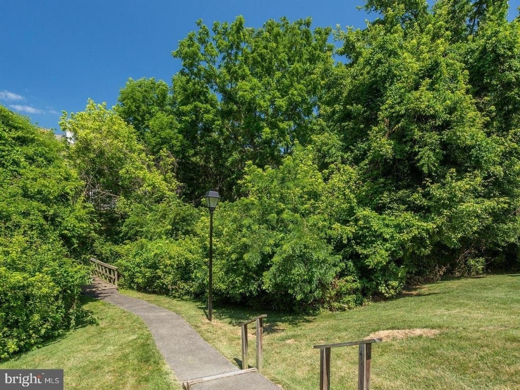 13 Pickering Court - Photo 24