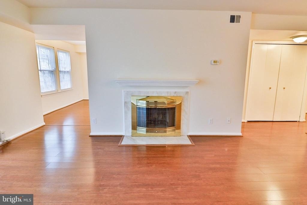 13 Pickering Court - Photo 4