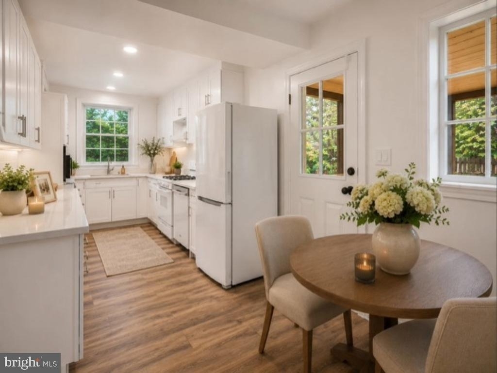 5206 Western Avenue - Photo 14