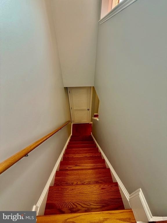11034 Amherst Avenue - Photo 23