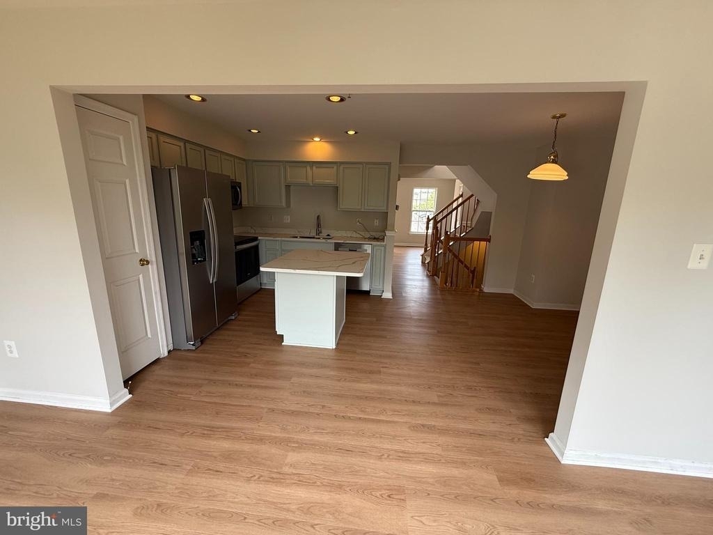 7123 Maiden Point Place - Photo 11