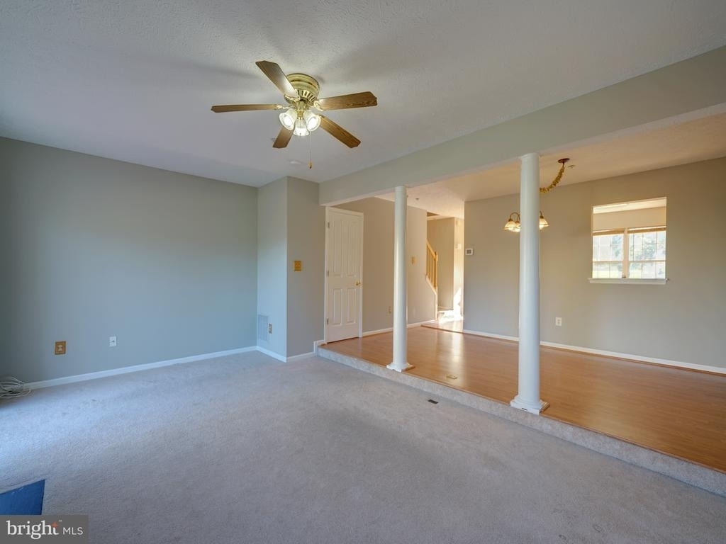 9314 Lawson Lane - Photo 9