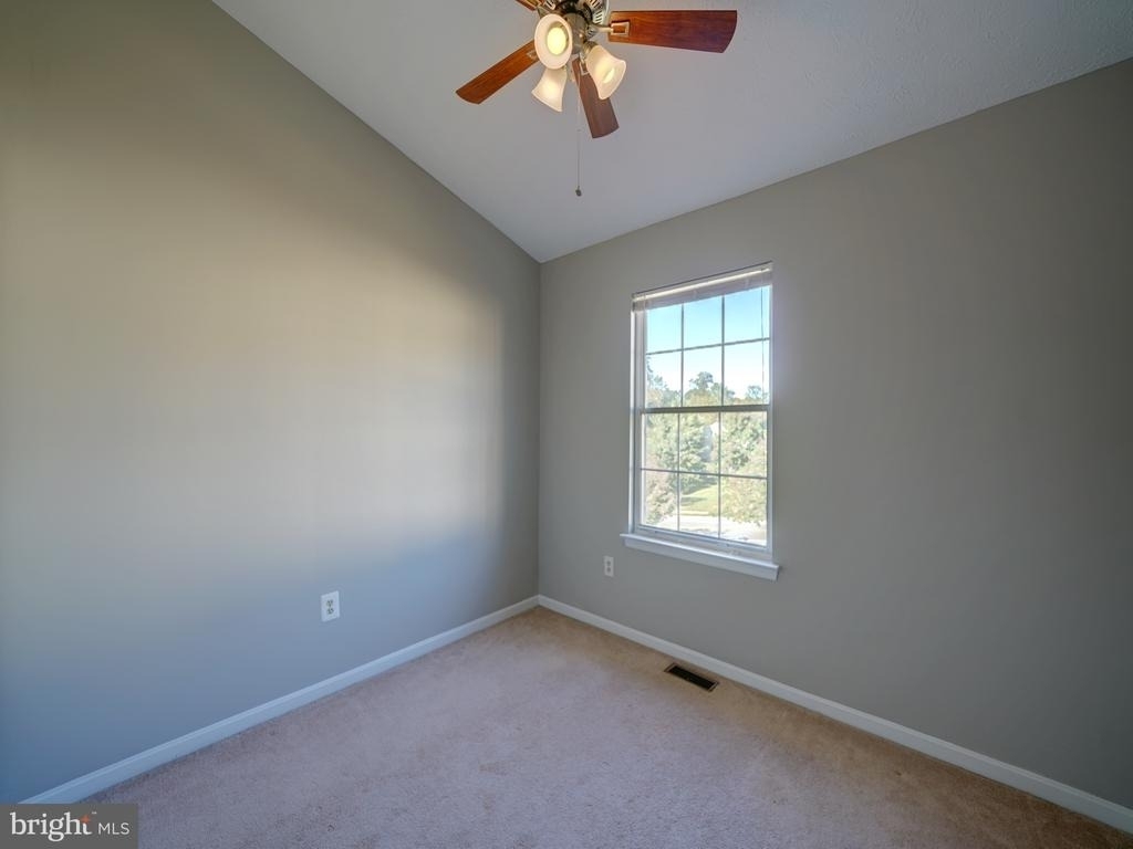 9314 Lawson Lane - Photo 31