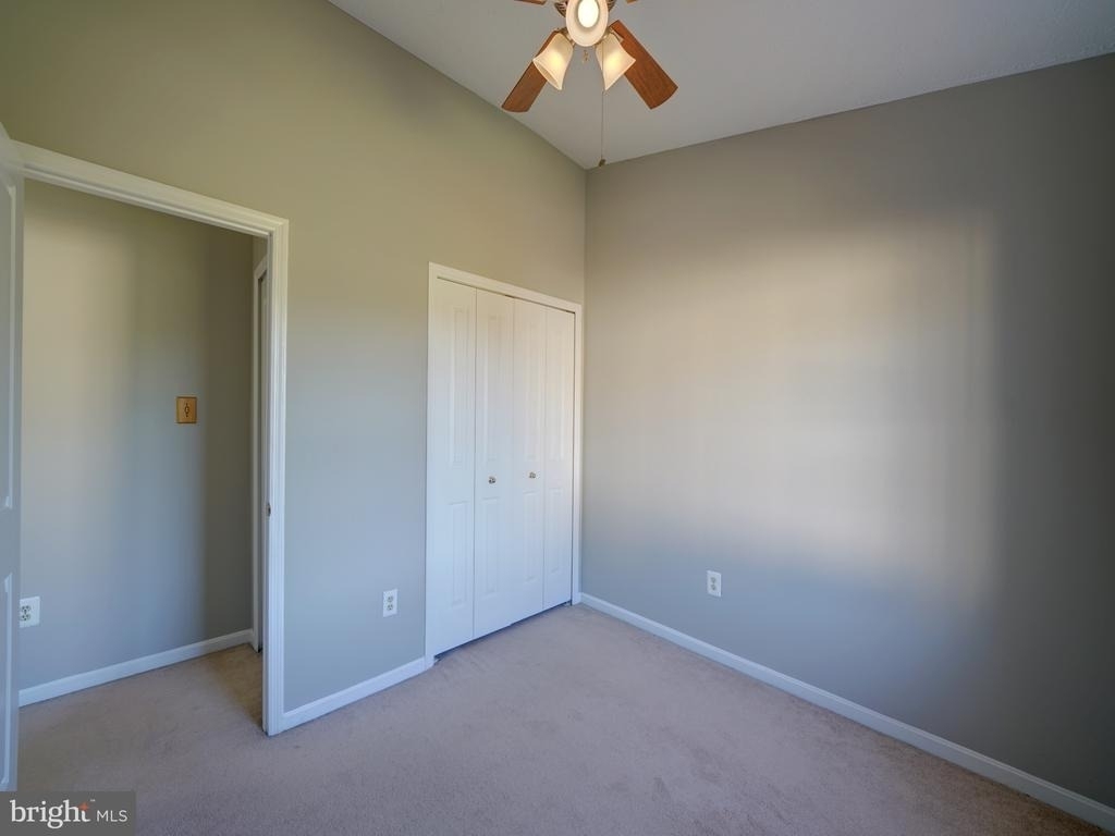 9314 Lawson Lane - Photo 32