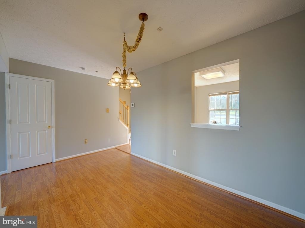 9314 Lawson Lane - Photo 11