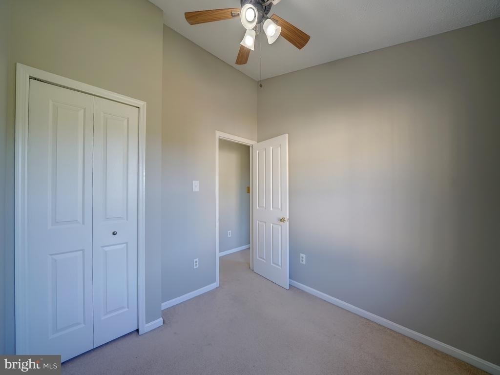 9314 Lawson Lane - Photo 29