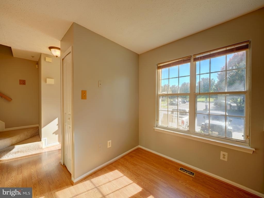 9314 Lawson Lane - Photo 17