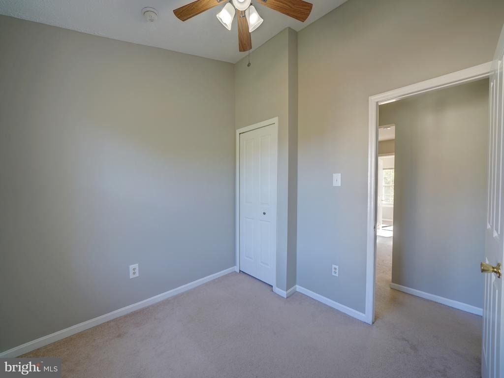 9314 Lawson Lane - Photo 28