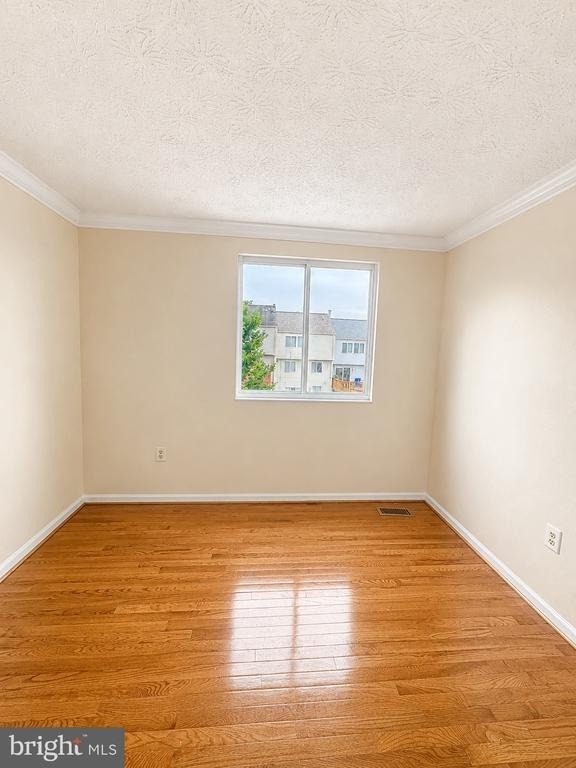 9254 Pirates Cove - Photo 16
