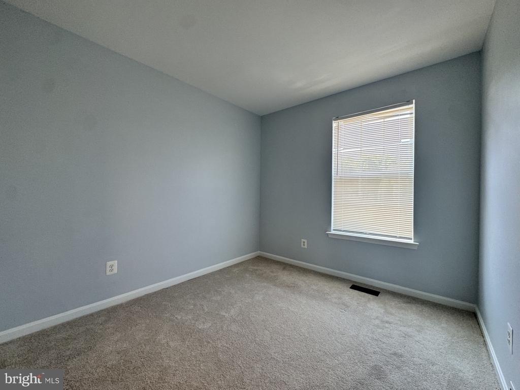 636 Tantallon Court - Photo 13