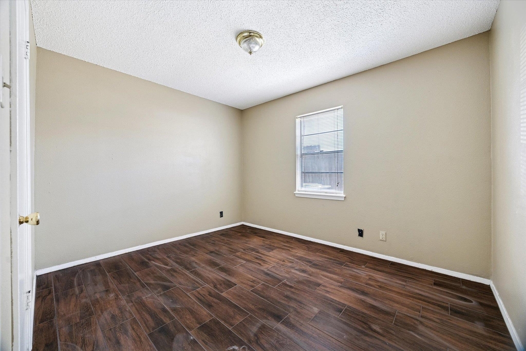 908 B Kirschner Pl - Photo 7