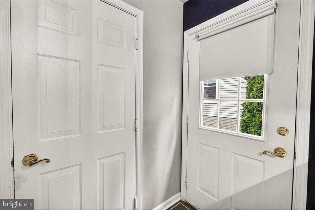 1110 Jousting Way - Photo 22