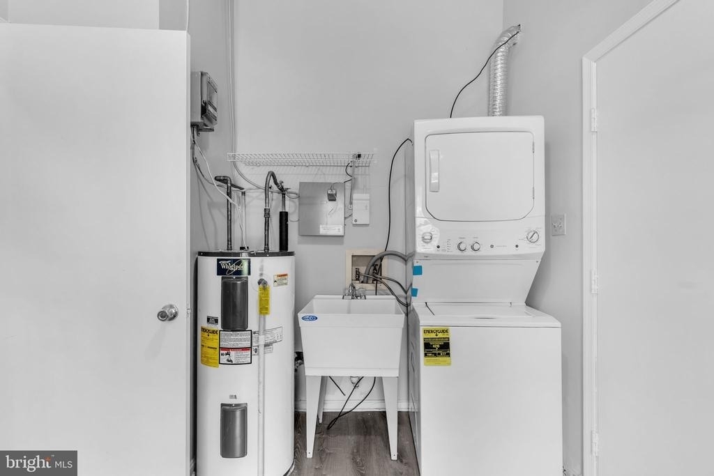 2124 Duchy Court - Photo 15