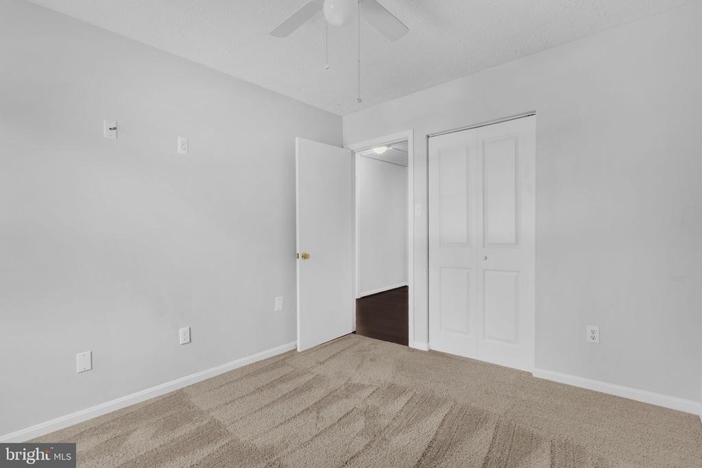 2124 Duchy Court - Photo 12