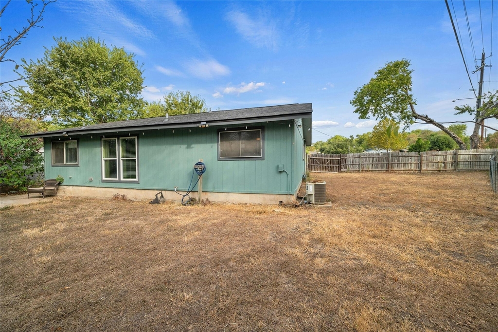 2523 E Stassney Ln - Photo 26