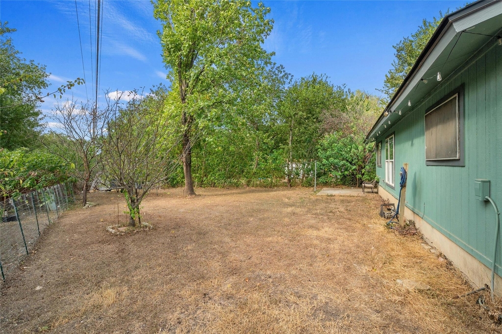 2523 E Stassney Ln - Photo 25