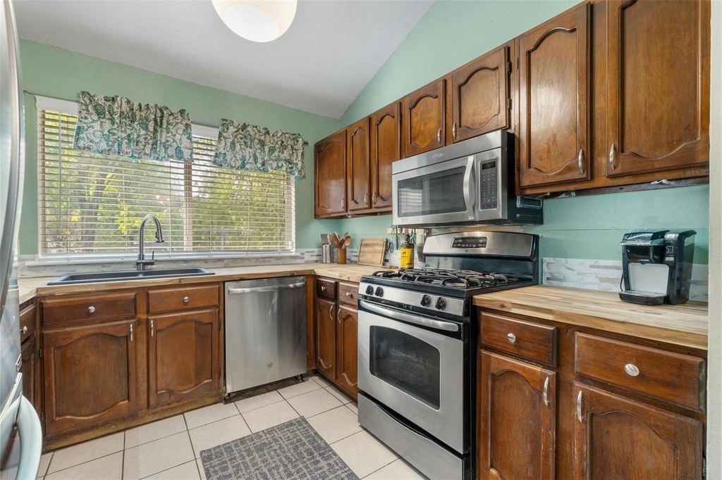 2523 E Stassney Ln - Photo 8