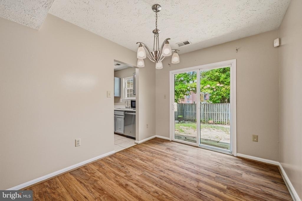 16 Meadowside Court - Photo 15