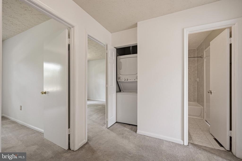 16 Meadowside Court - Photo 25
