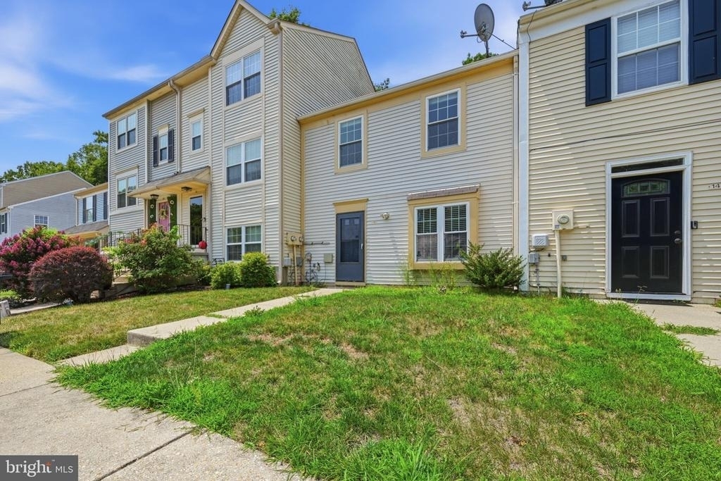16 Meadowside Court - Photo 1