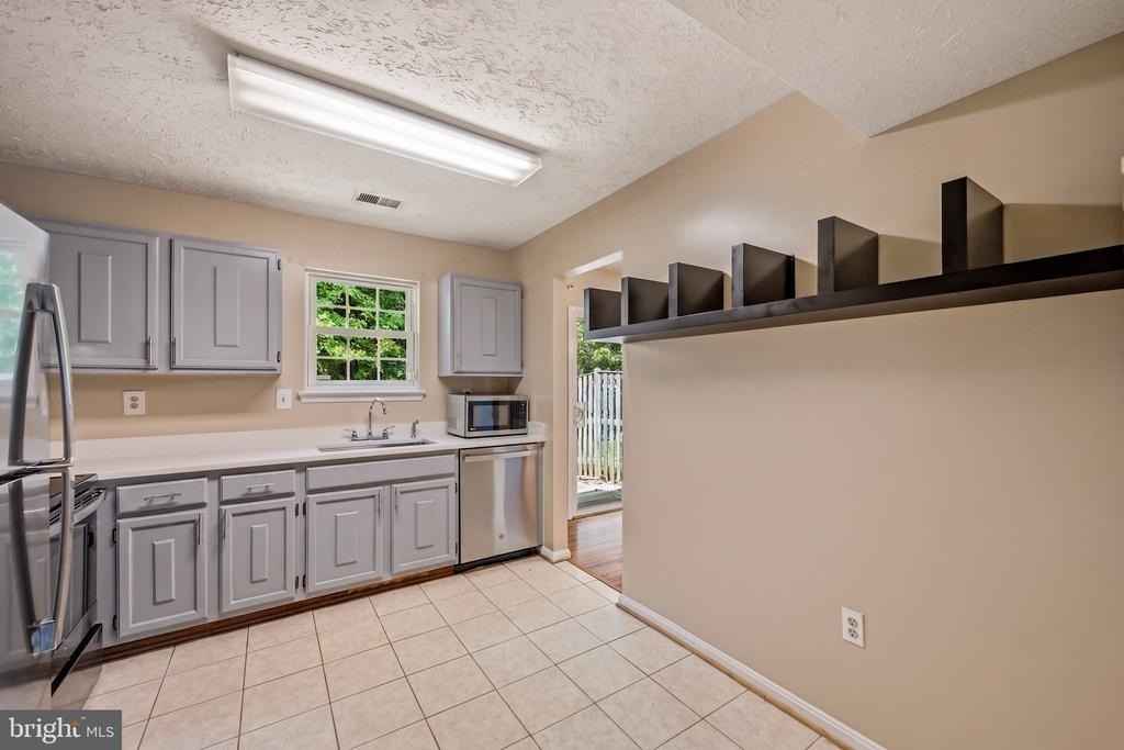 16 Meadowside Court - Photo 19