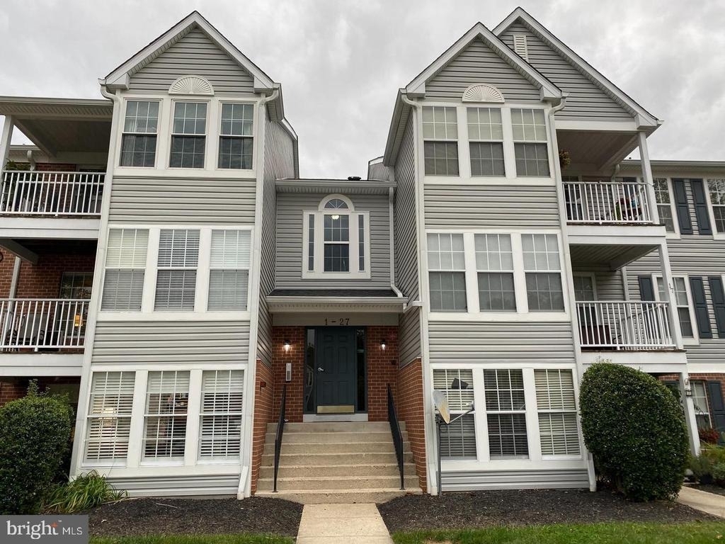 23 Laurel Path - Photo 0