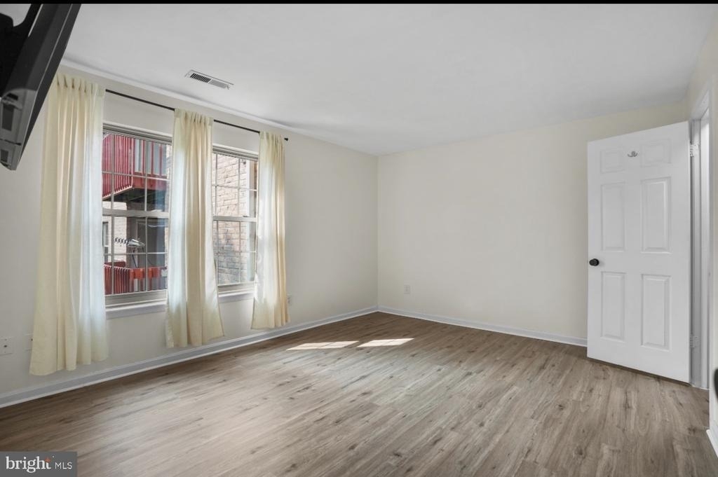 4 Cedar Valley Place - Photo 11