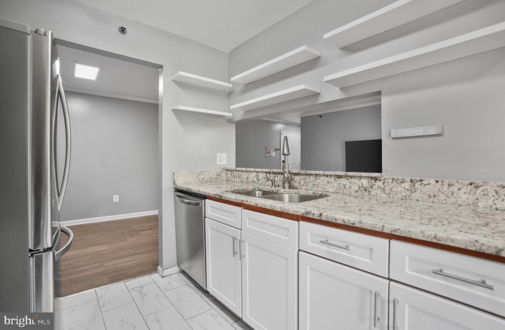 4 Cedar Valley Place - Photo 8