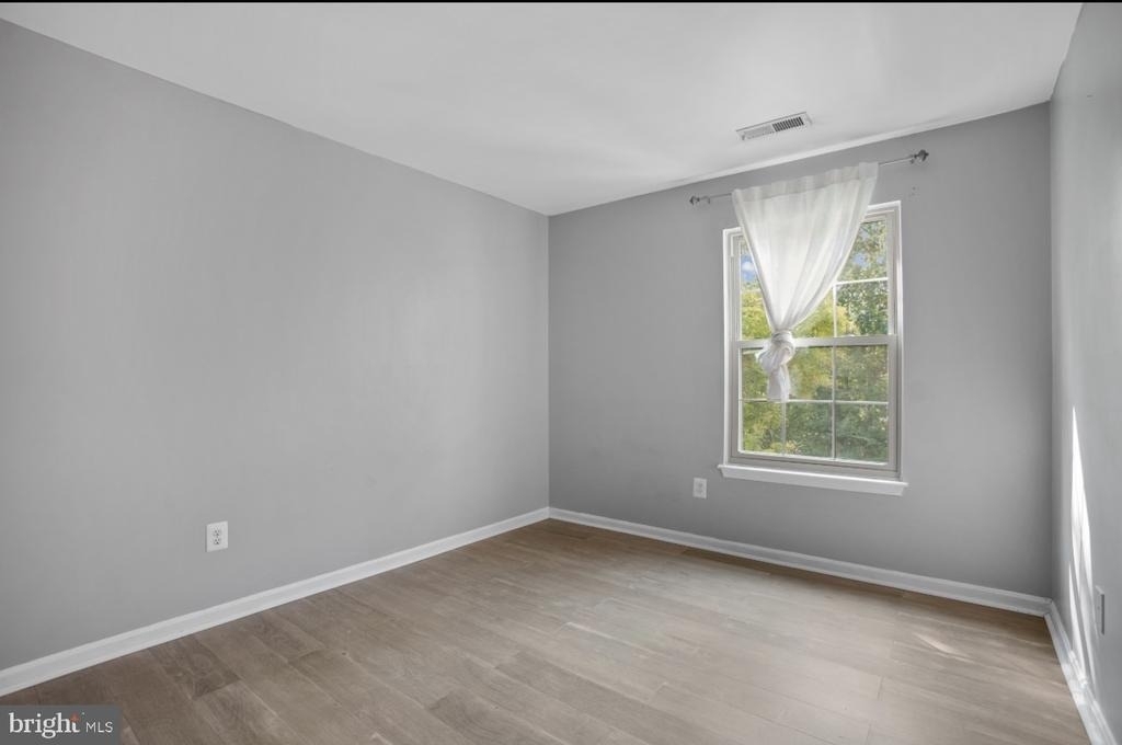 4 Cedar Valley Place - Photo 13