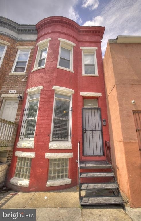 2540 Greenmount Avenue - Photo 0