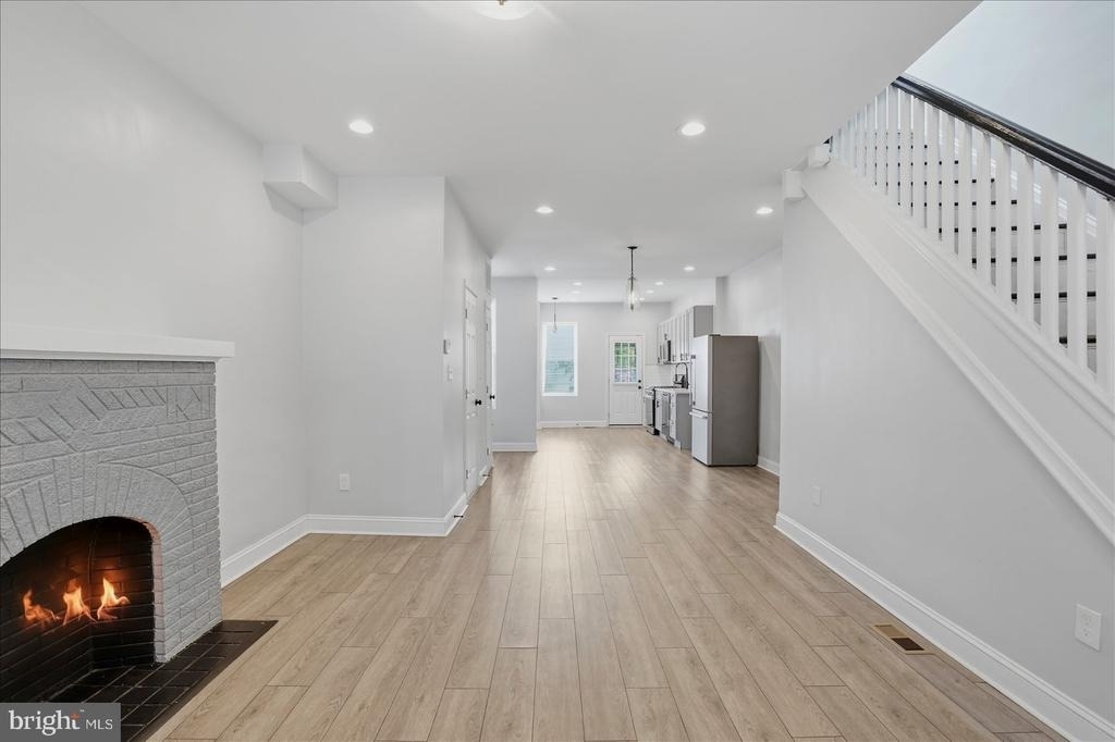 2605 Denison Street - Photo 4