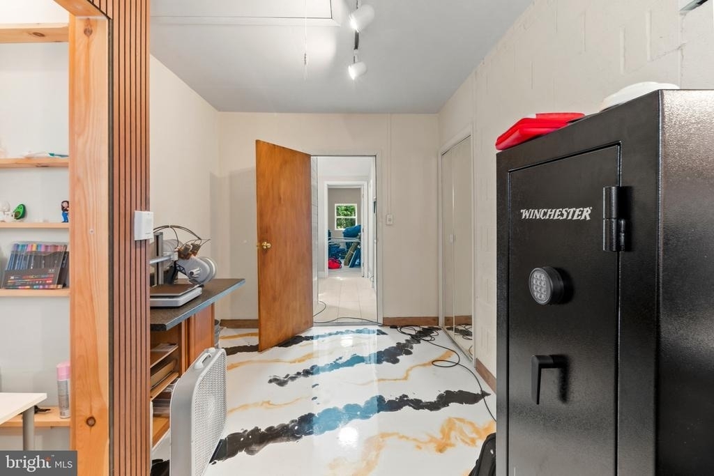 10 N Meadow Drive - Photo 21
