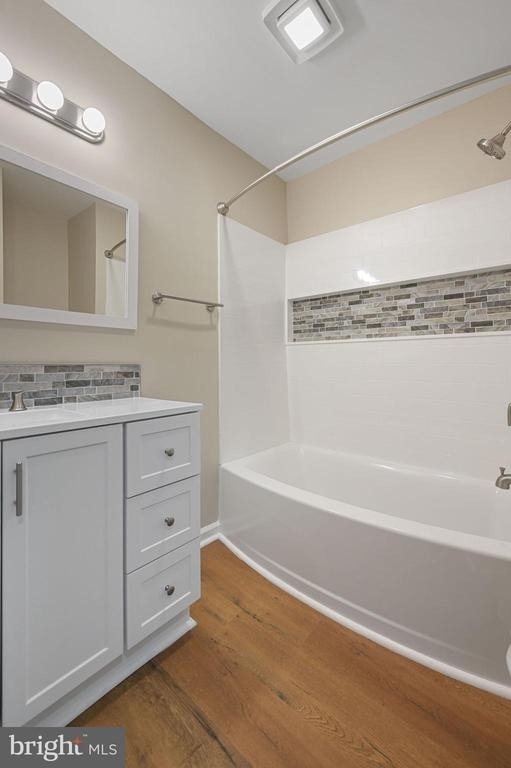 1192 Madison Court - Photo 12