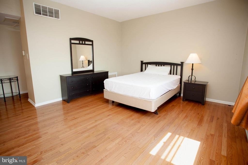 1851 Columbia Road Nw - Photo 8