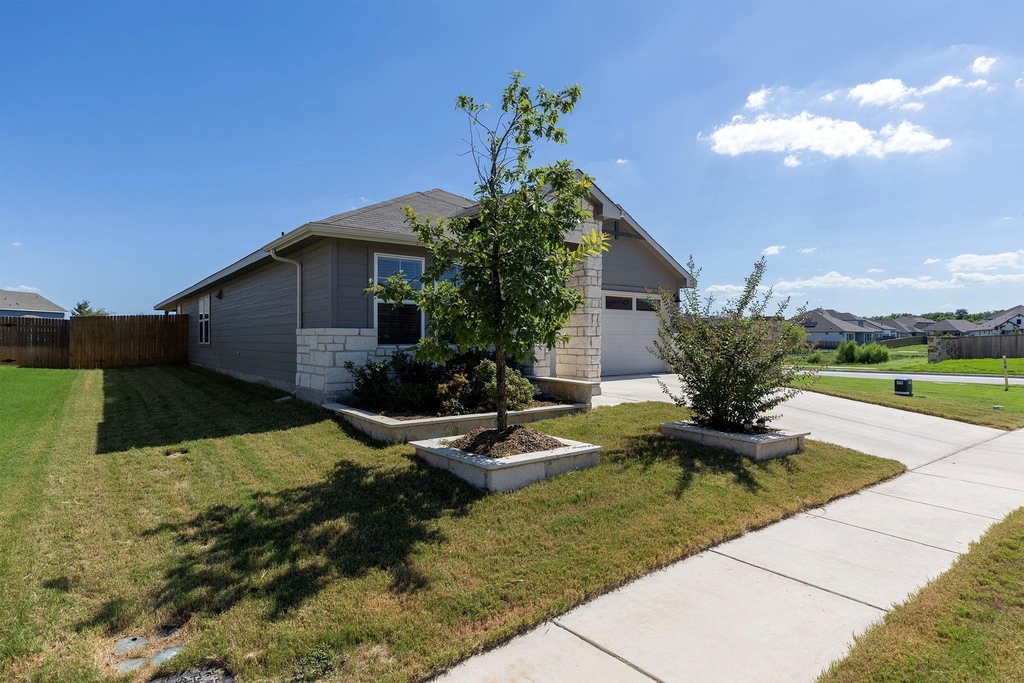 2803 Canteen Creek Way - Photo 28