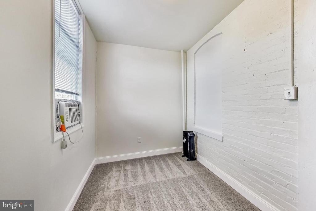 137 R Street Ne - Photo 24