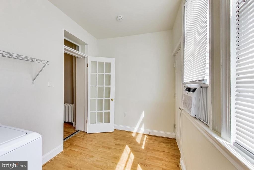 137 R Street Ne - Photo 14
