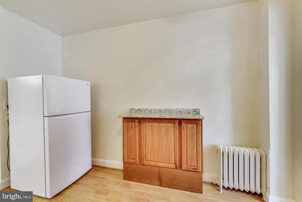 137 R Street Ne - Photo 13
