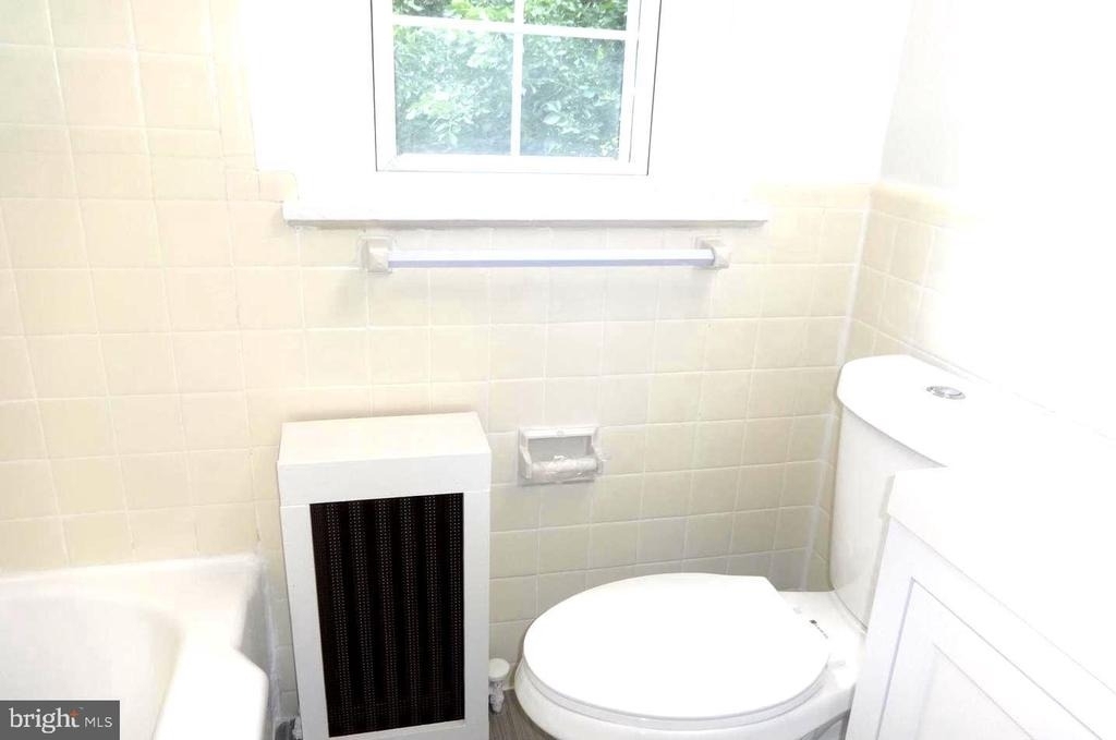 2824 31st Street Se - Photo 12