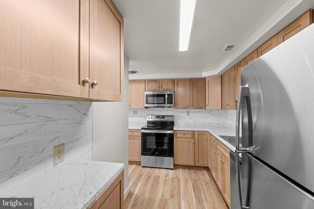 605 H Street Sw - Photo 13