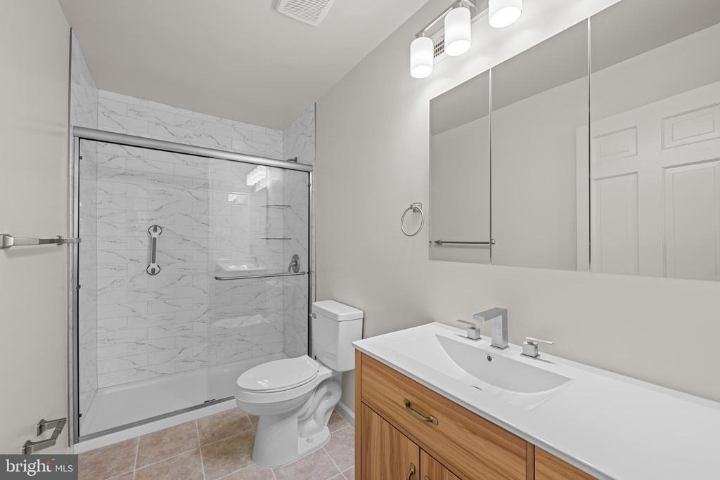 605 H Street Sw - Photo 29